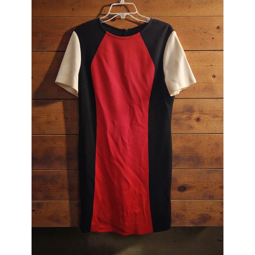 St John Knit Colorblock Sheath Dress Size 12 Red Black Cream Luxury Career